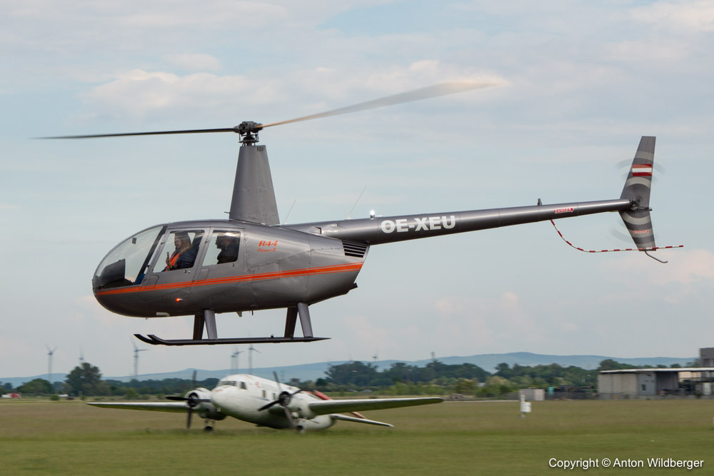 Robinson R44 Raven II