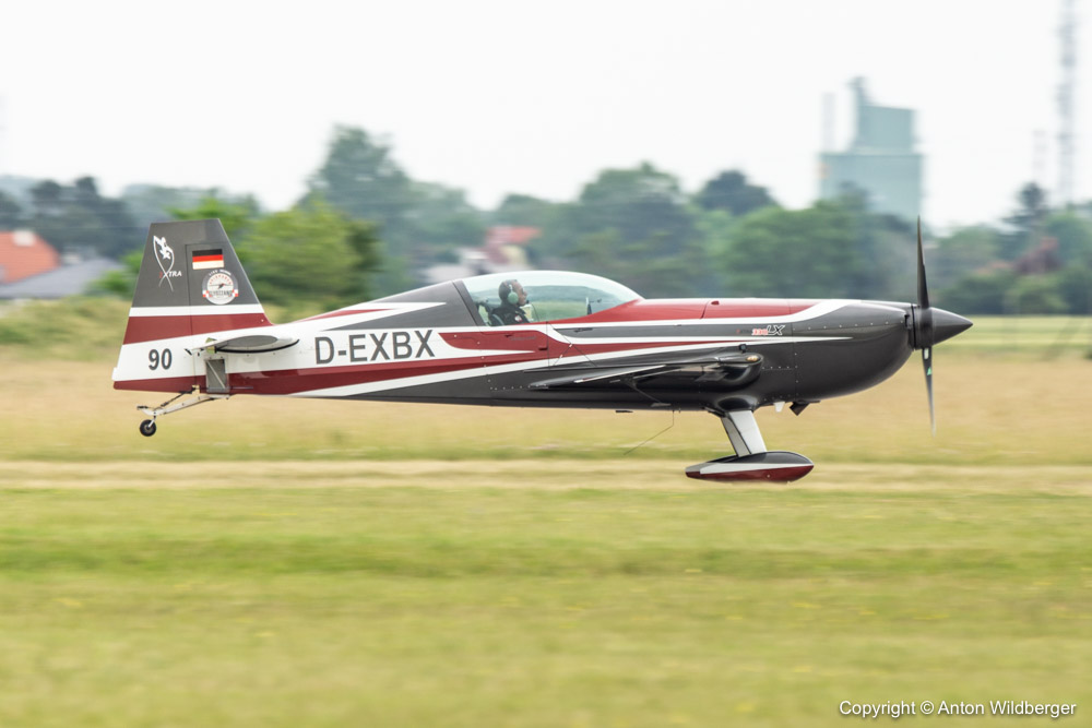D-EXBX