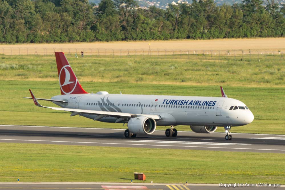 TC-LSB