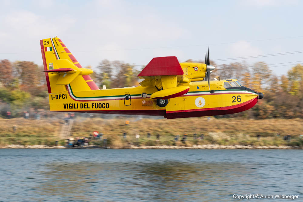 Bombardier CL-415 (CL-215-6B11), cn 2058, I-DPCI